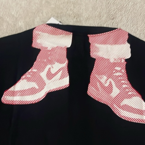 Jordan Flight Essentials Tee - Picture 2 of 7